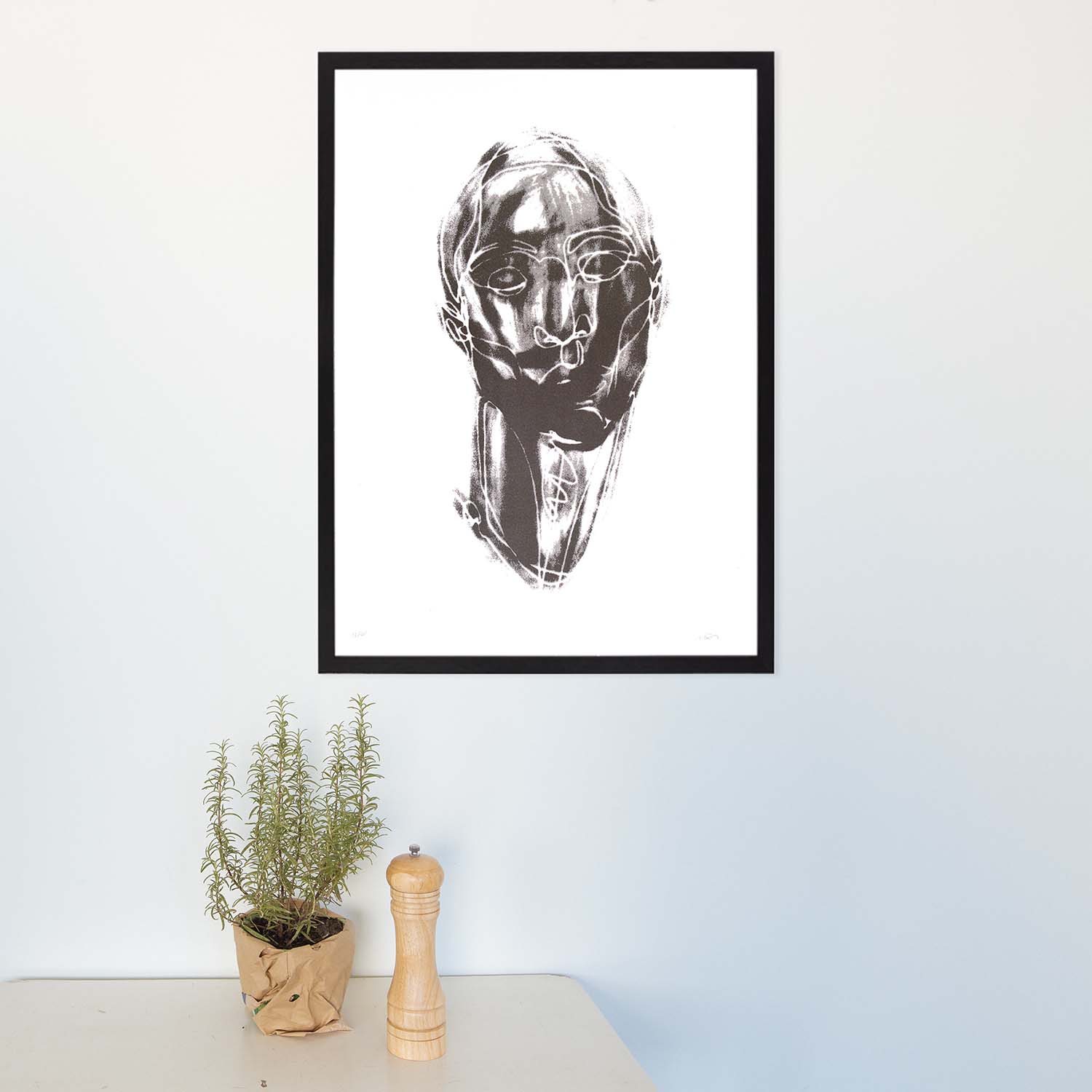 Martin Tardy (AT / FR) – Portrait Shadow 1 (White)