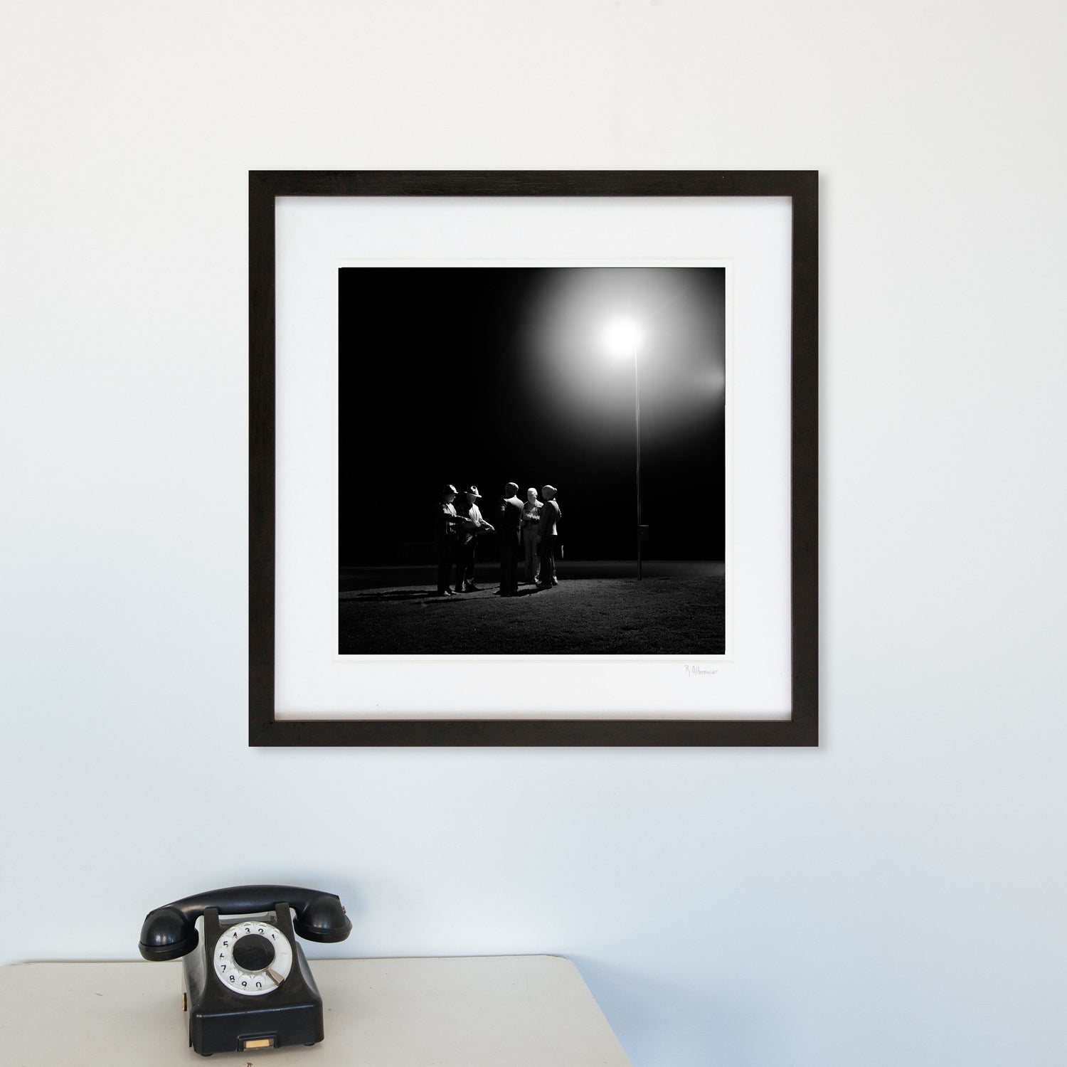 Searching for Light - Menschen Kreisverkehr